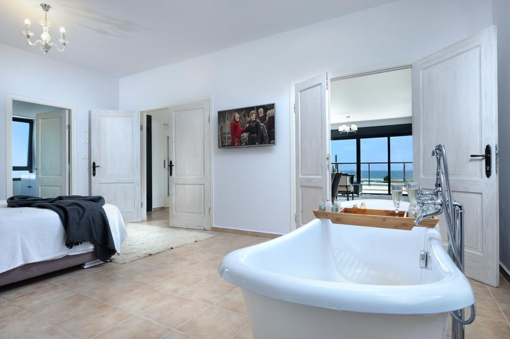 Yamim Suites On The Beach Шавей-Цион Экстерьер фото
